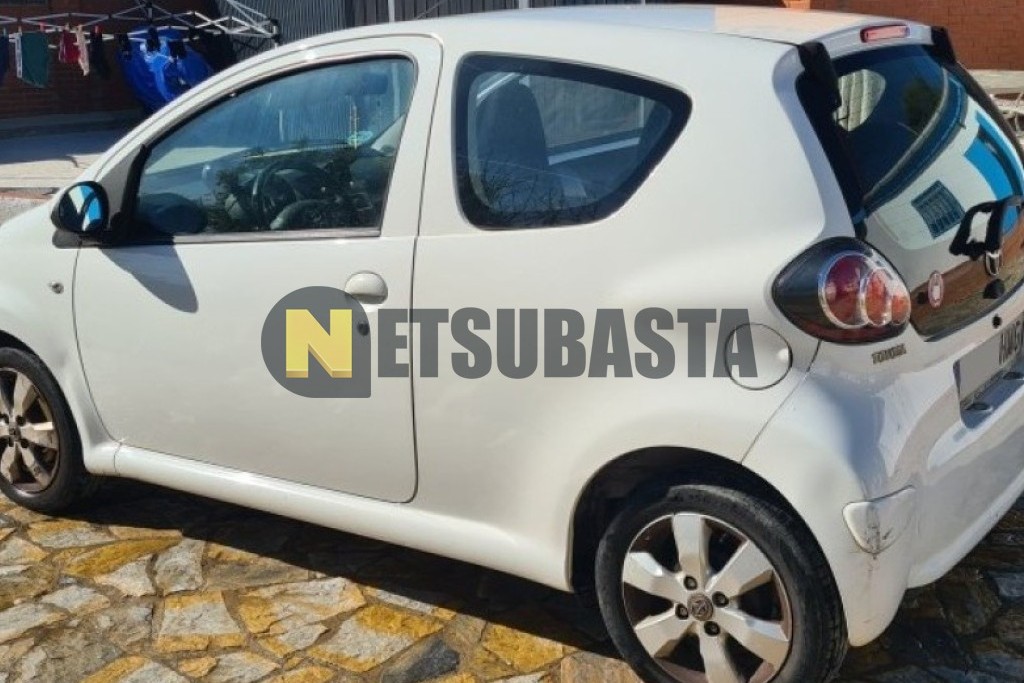 Toyota Aygo 1.0 2012
