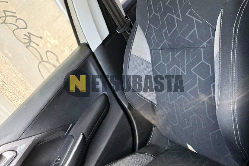 Peugeot 2008 1.6 BlueHDi 2017