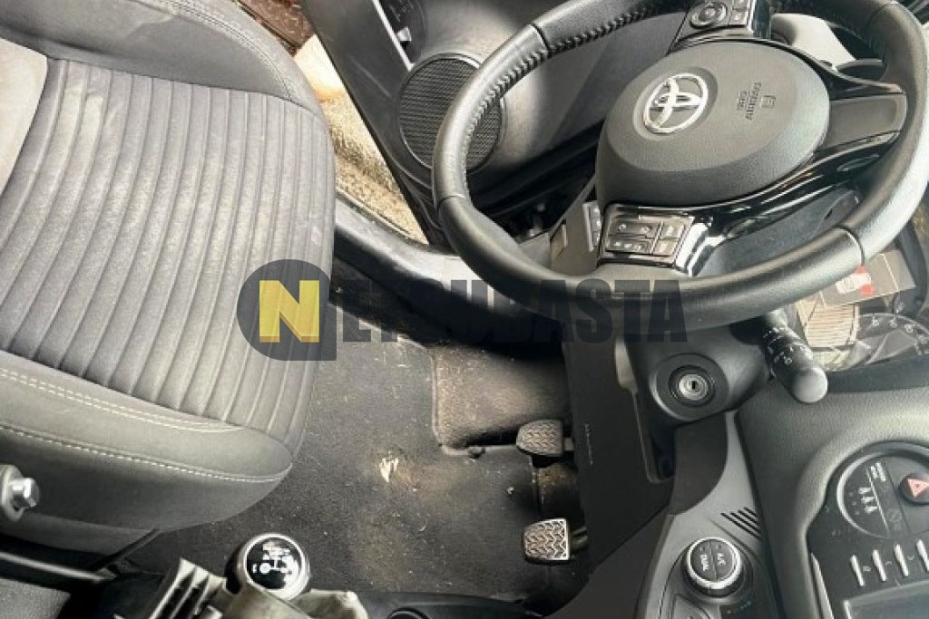 Toyota Yaris 1.0 2019