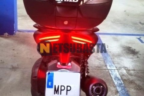 Piaggio X9 250 2004