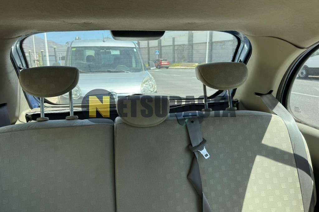 Nissan Micra 1.2i 2004