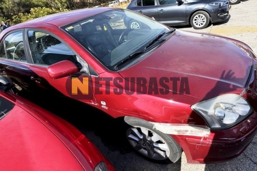 Toyota Avensis 2.0 D-4D 2004