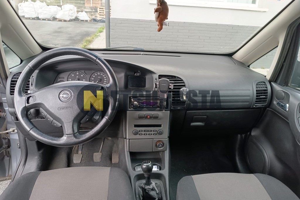 Opel Zafira 2.0 DTi 16V 2005