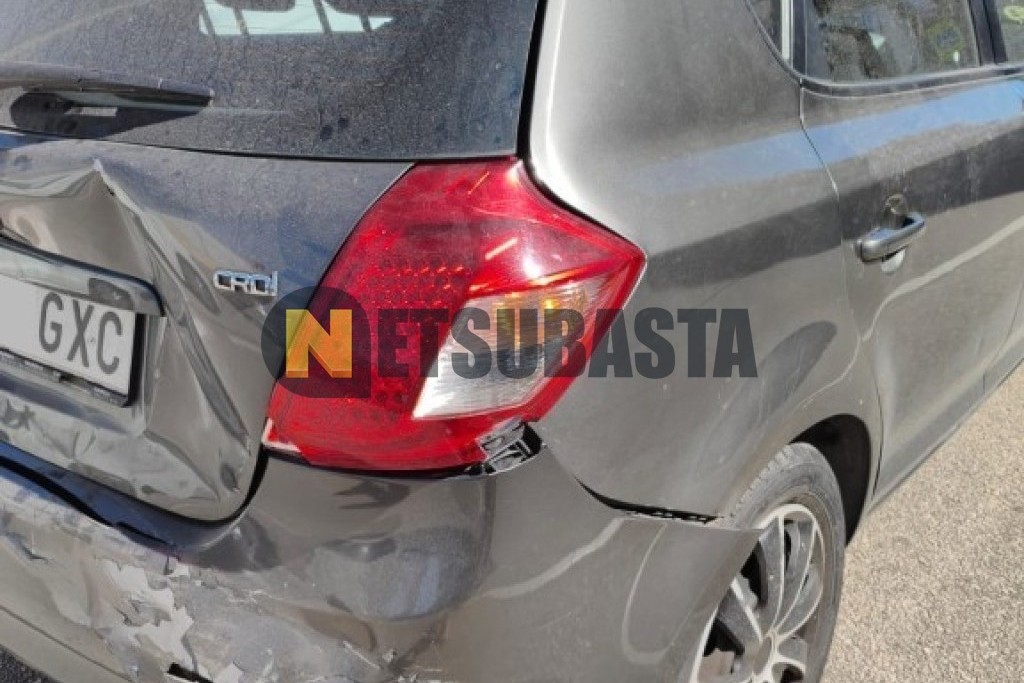 Kia ceed 1.6 CRDi 2010