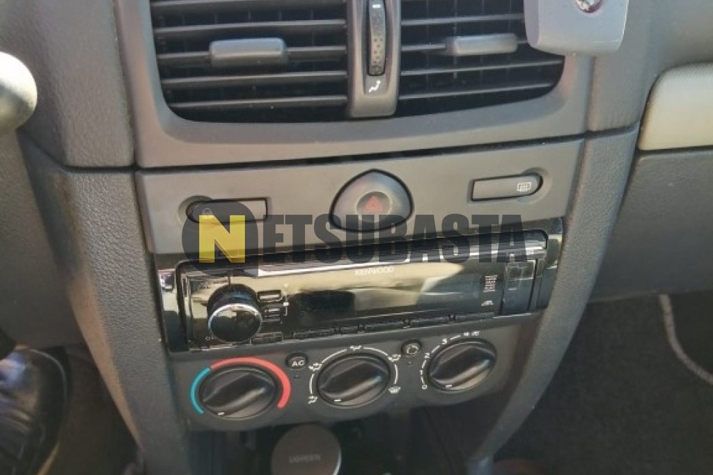 Renault Clio 1.2 2003