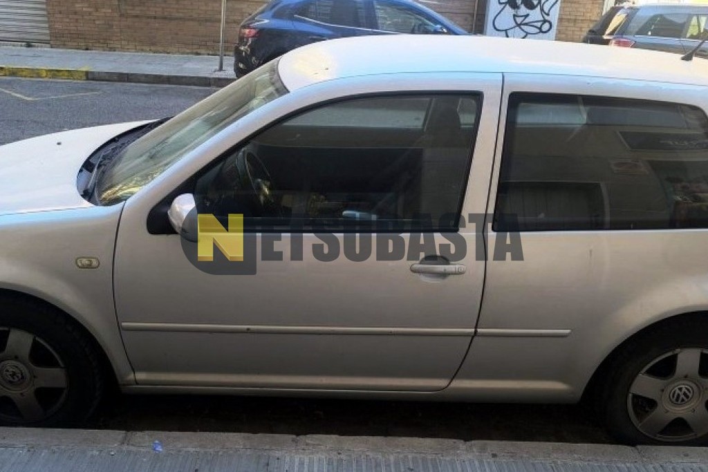 Volkswagen Golf 1.6 1999