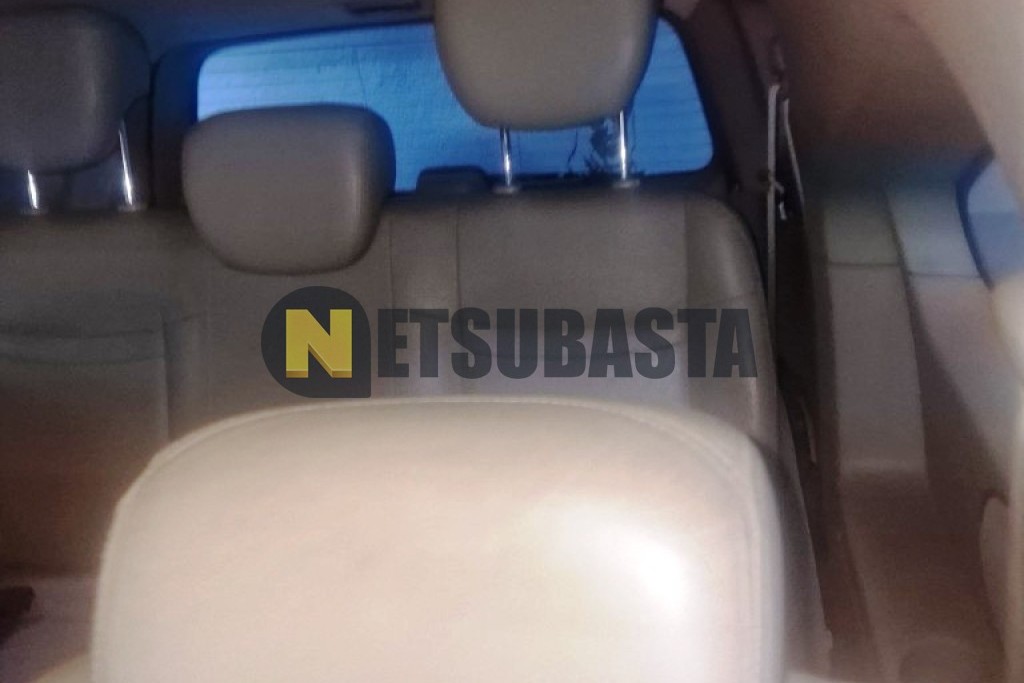 SsangYong Rodius 270Xdi 4x2 2009