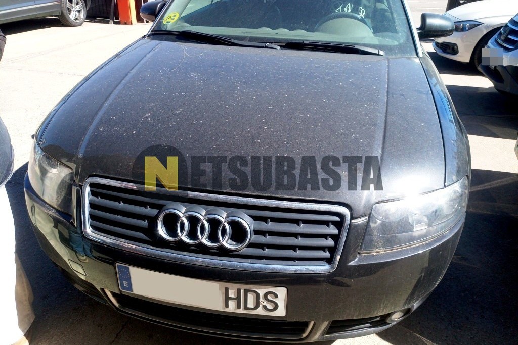 Audi Cabrio 2.4 multitonic 6 vel. 2002