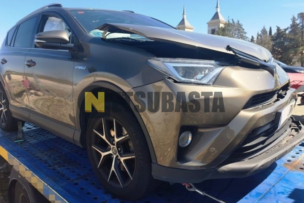 Toyota RAV4 2.5 hybrid 2WD 2017