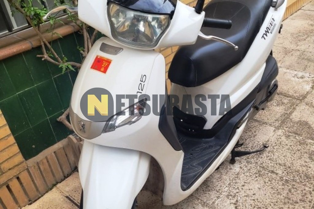 Peugeot Tweet 125 2015