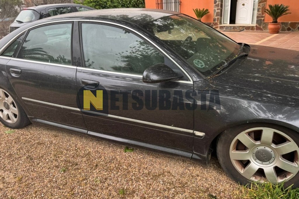 Audi A8 3.7 quattro tiptronic 6 vel. 2005