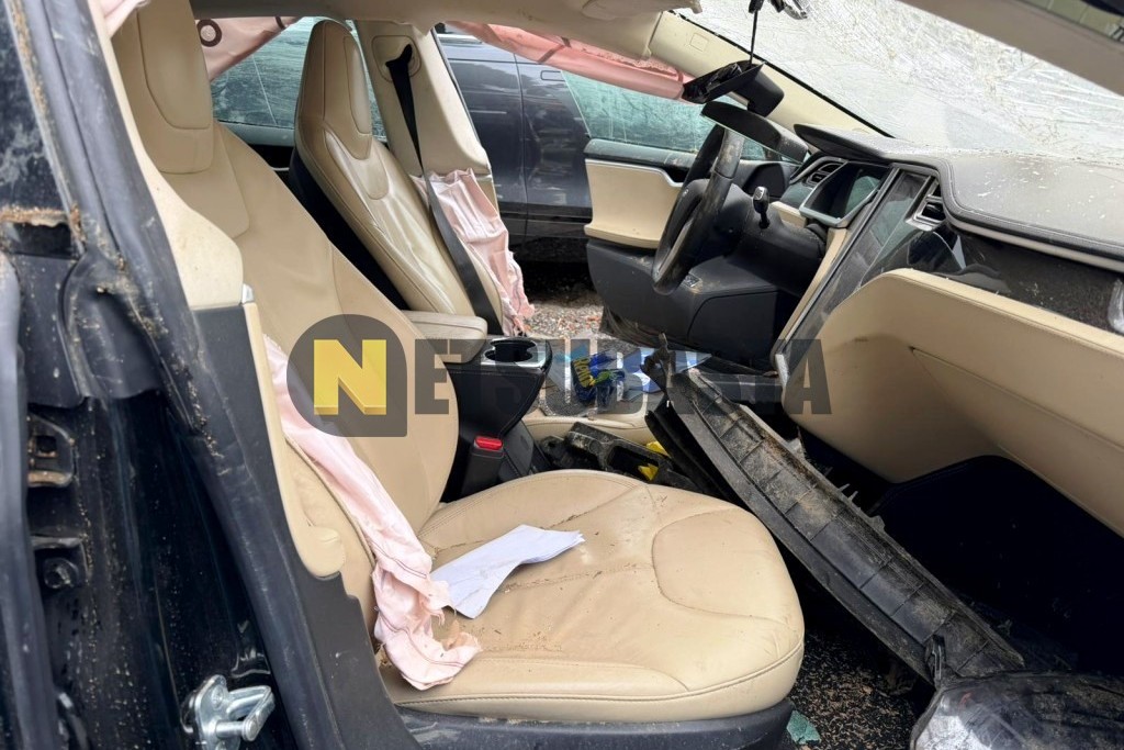 Tesla Model S 60 kWh 2014