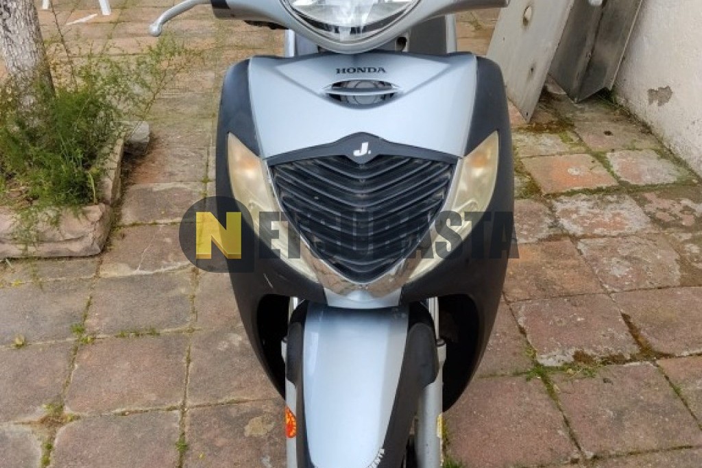 Honda Scoopy SH125 2005