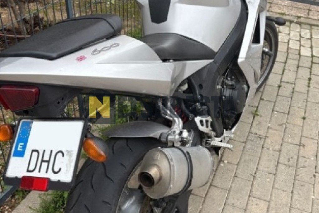 Triumph DAYTONA 600 2005