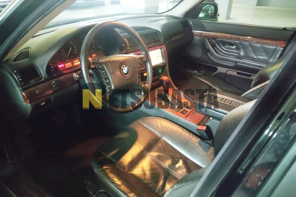 Bmw 730dA 2000