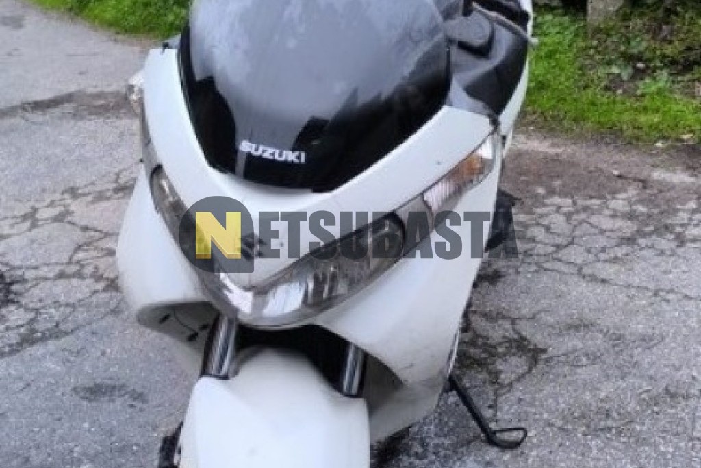 Suzuki Burgman 200 2010