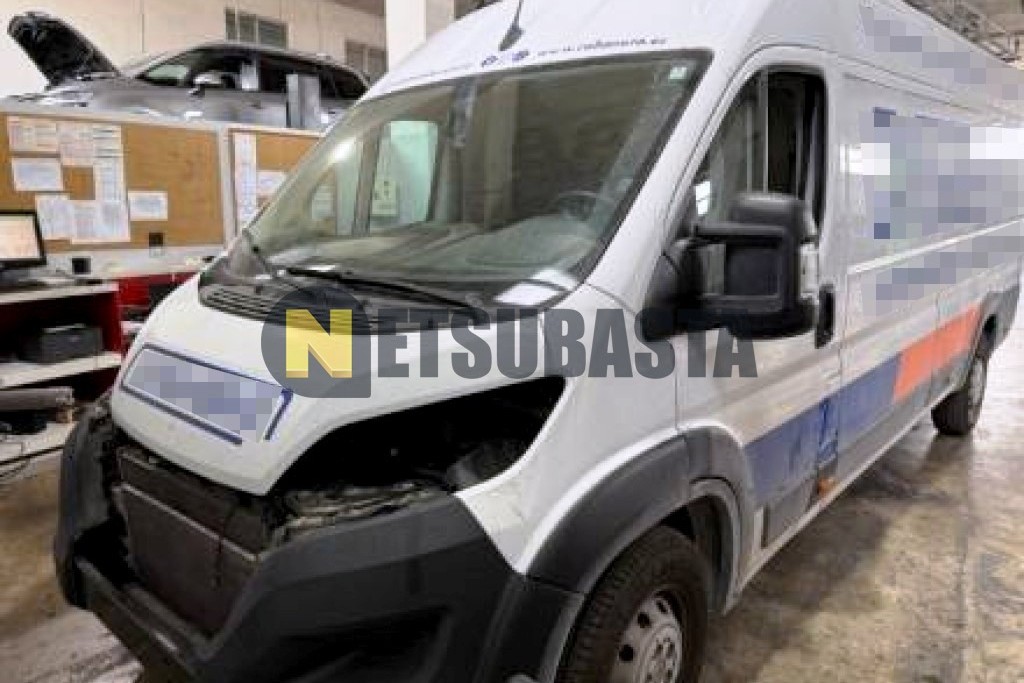 Citroën Jumper Furgon 2.2 BlueHDi 2022