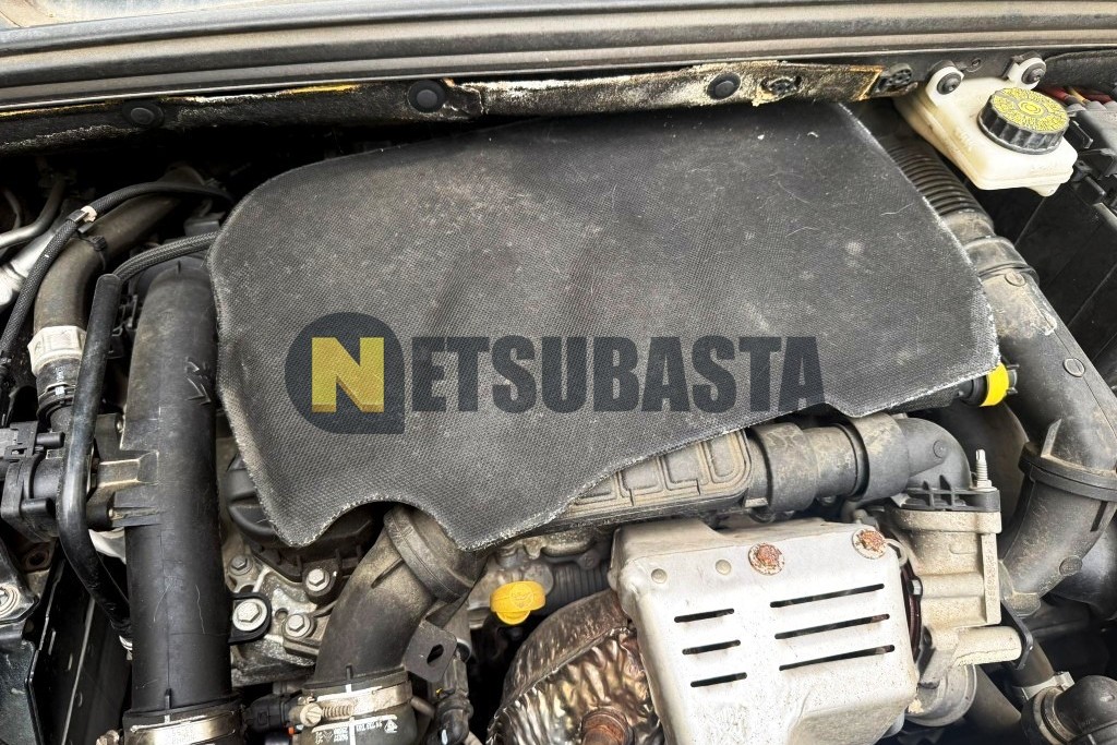 Citroën C4 1.2 PureTech EAT6 2016