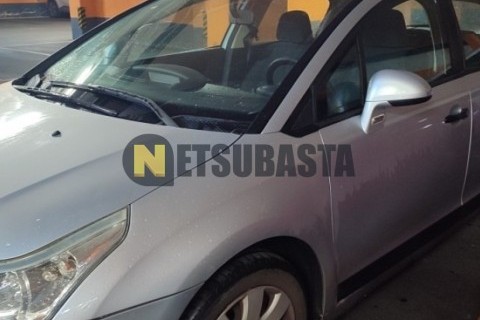 Yamaha YZF R 125 2016