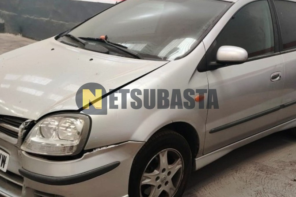 Nissan Almera Tino 2.2 dCi 2004