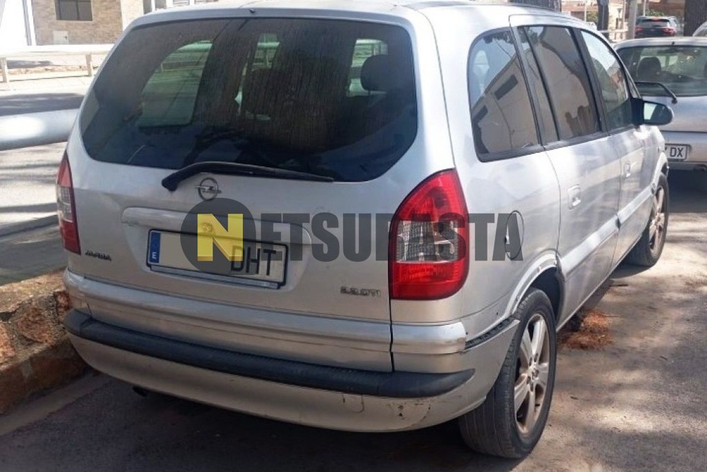 Opel Zafira 2.2 DTi 2005