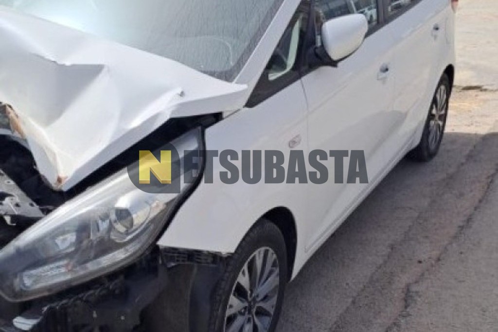 Kia Carens 1.7 CRDi VGT 7 plazas 2015