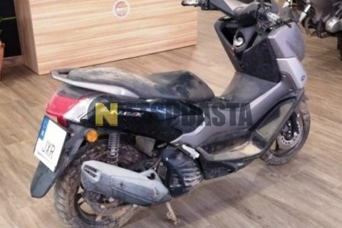 Yamaha YZF R 125 2016