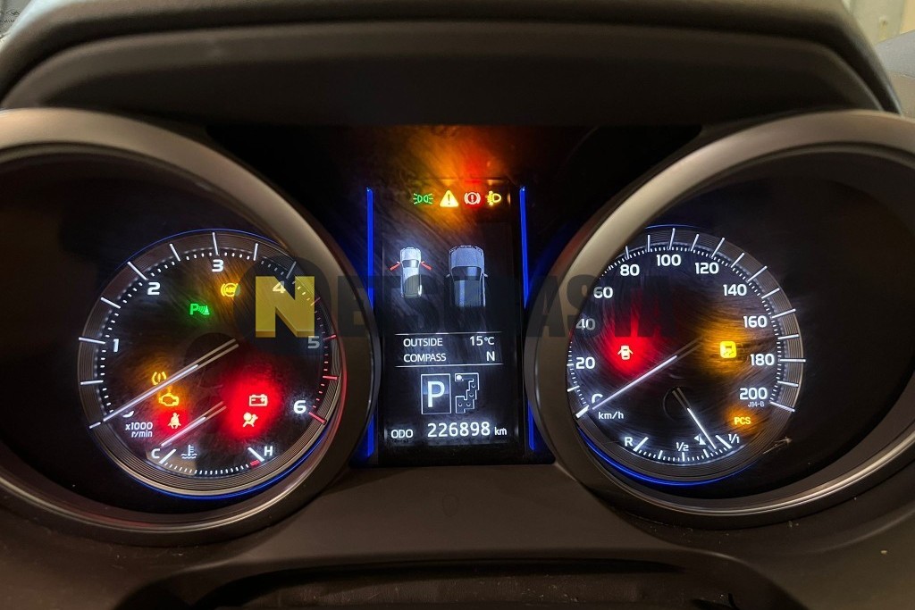 Toyota Land Cruiser 180D Auto 7 asientos 2017