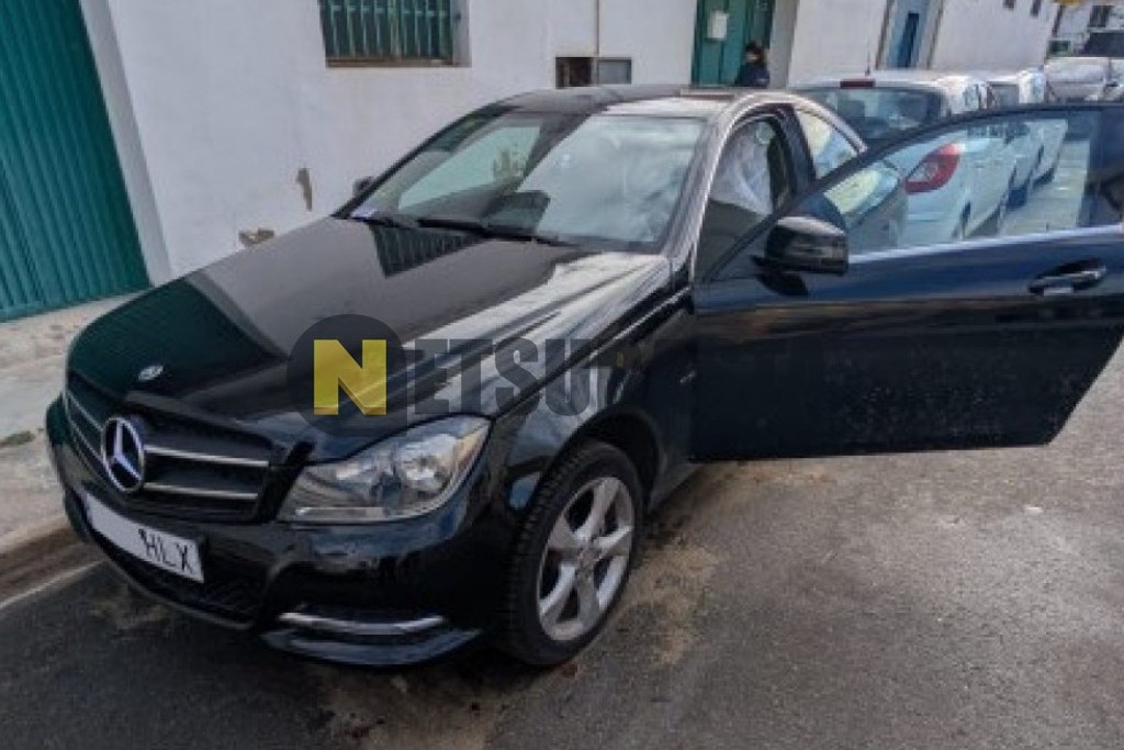 Mercedes-Benz C 220 CDI Coupé Aut. 2012