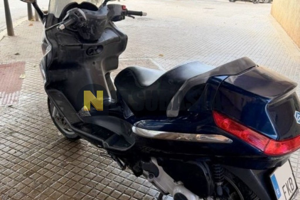 Piaggio X8 125 2006