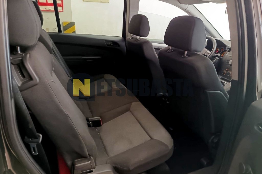 Opel Zafira 1.9 CDTi 8v 2006