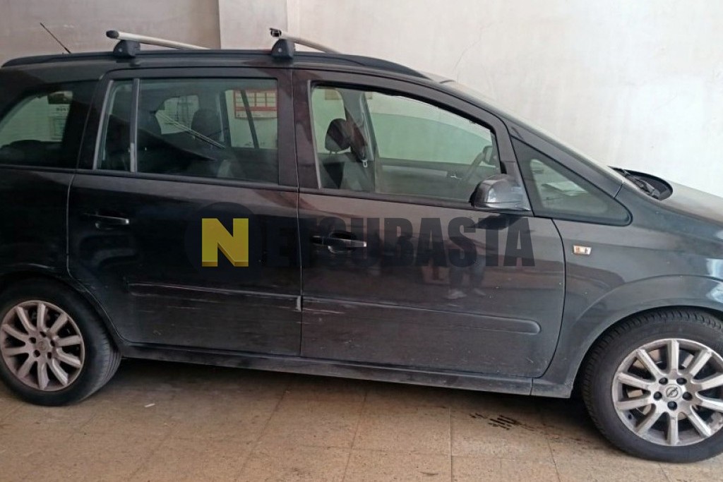 Opel Zafira 1.9 CDTi 8v 2006