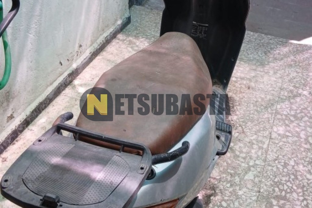 Honda SCV 100 LEAD 2008