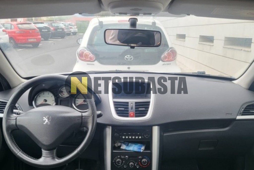 Peugeot 207 1.4 VTi 2011