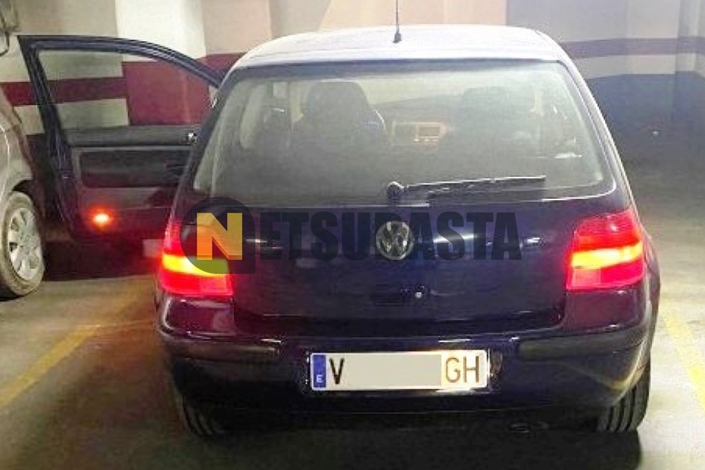 Volkswagen Golf 1.6 1998