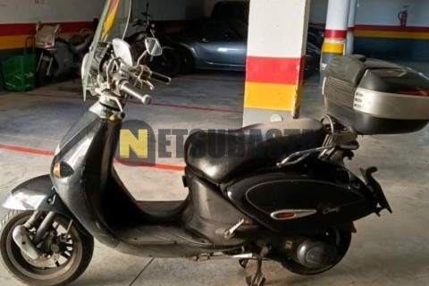 Suzuki BURGMAN 650 Executive 2010