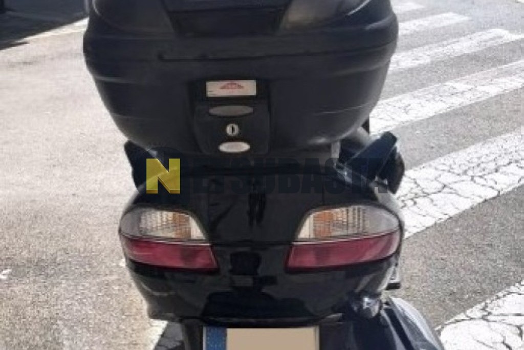 Suzuki BURGMAN 650 Executive 2010