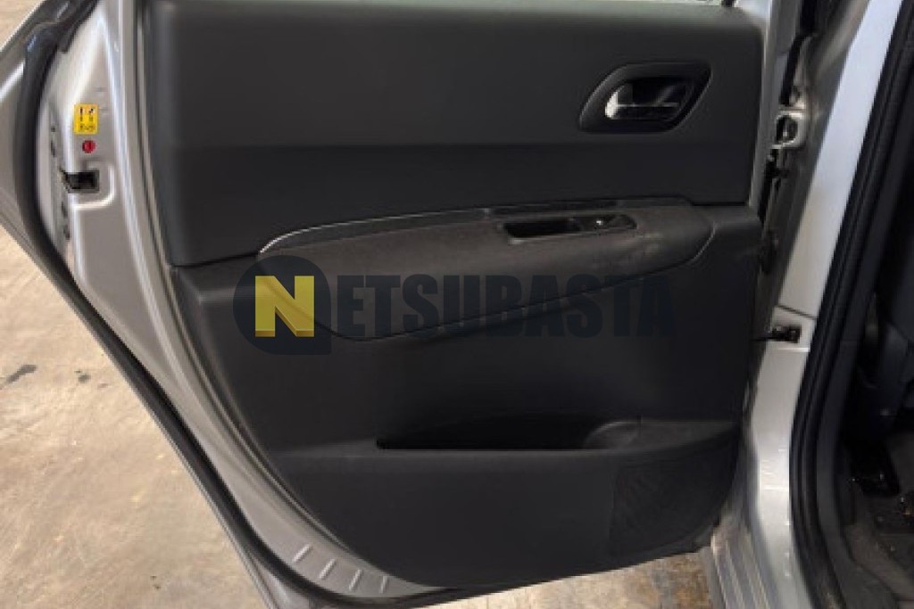 Peugeot 3008 1.6 BlueHDi 2016