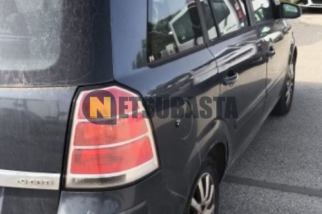 Opel Zafira 1.9 CDTi 8v 2006