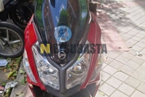 Yamaha XMAX 250 2011