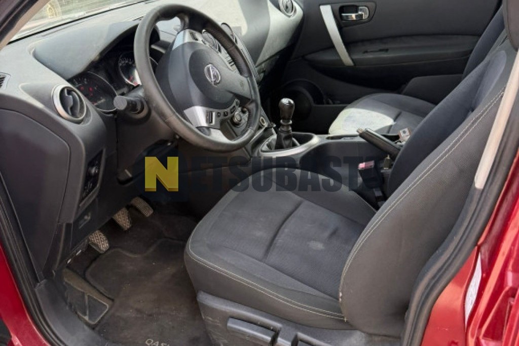 Nissan Qashqai+2 2.0 dCi 2010