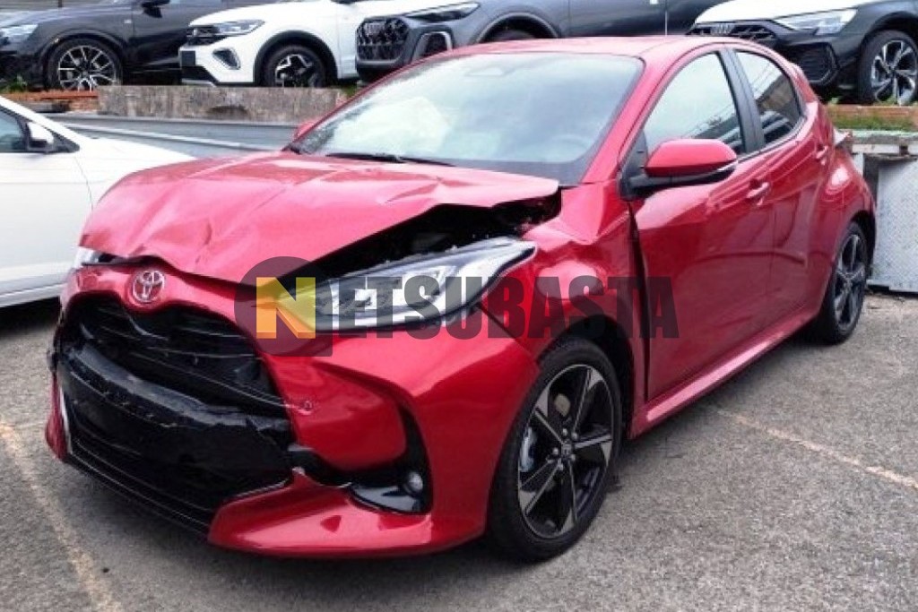 Toyota Yaris 120H 2025