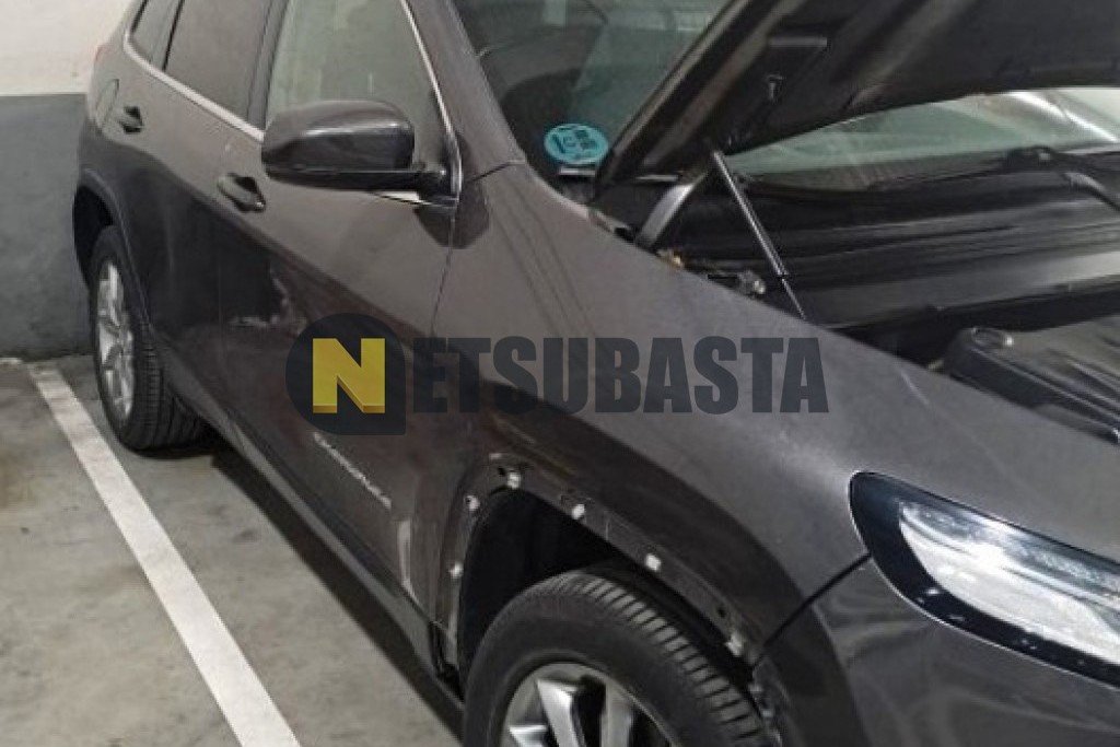 Jeep Cherokee 2.2 Diesel 4x4 Active Drive Aut. 9 vel. 2019