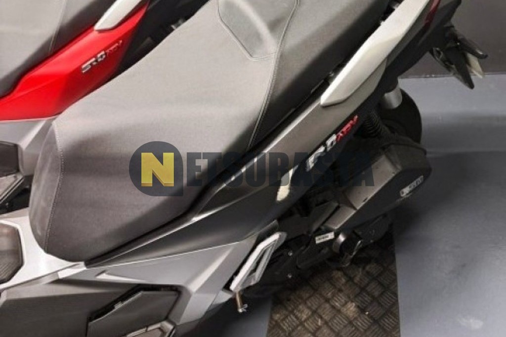 Voge SR1 ADV 125 2025