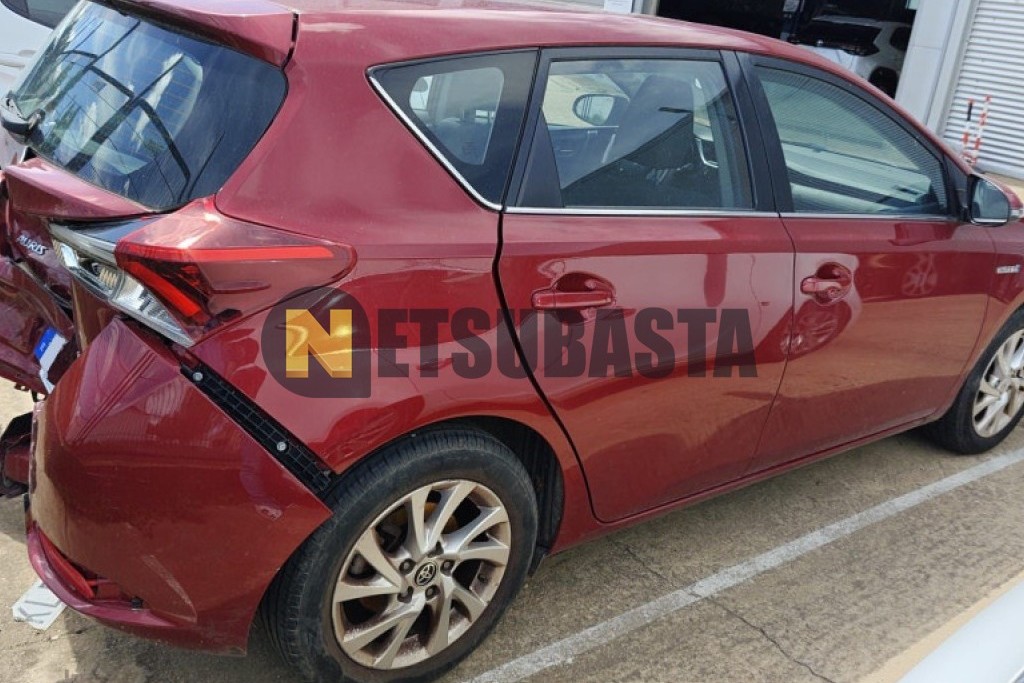 Toyota Auris 140H e-CVT 2018