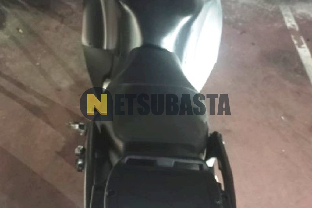 Kawasaki GTR 1400 2015