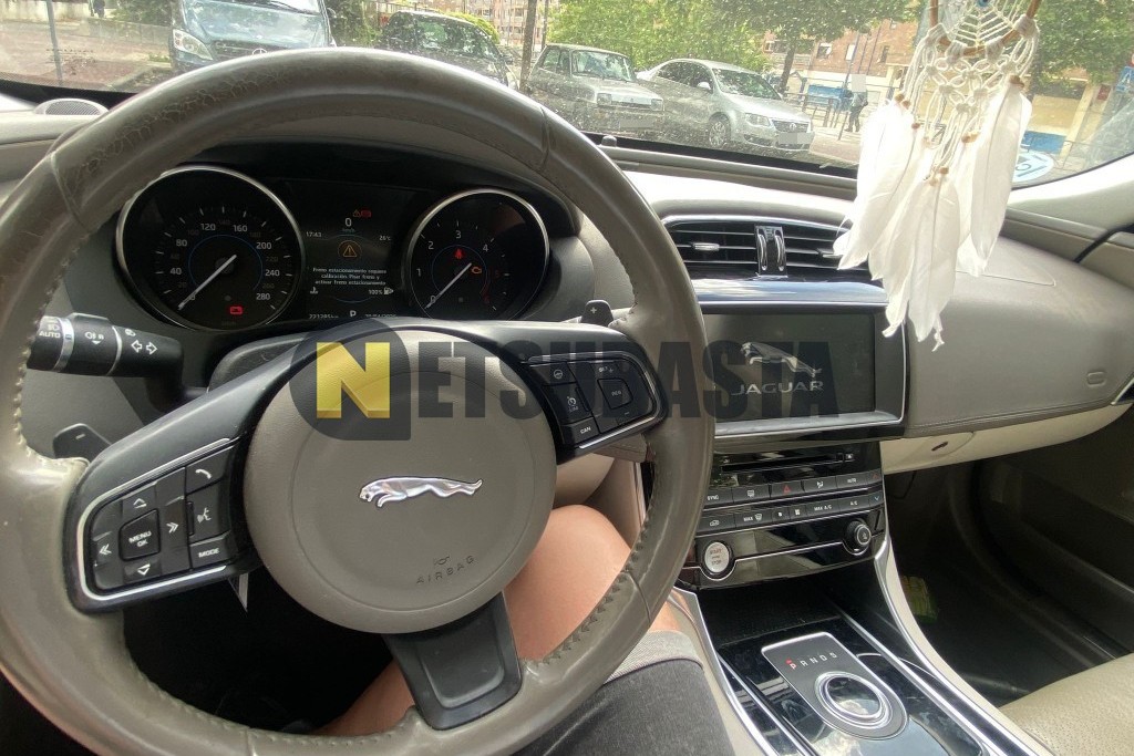 Jaguar XE 2.0 Diesel AWD Auto 2016