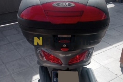 Yamaha X-Max 125 2011