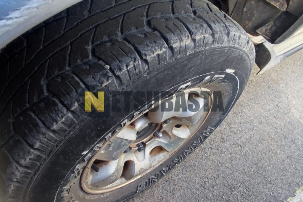 Nissan Navara 2.5 TD Doble Cabina 4x4 2000