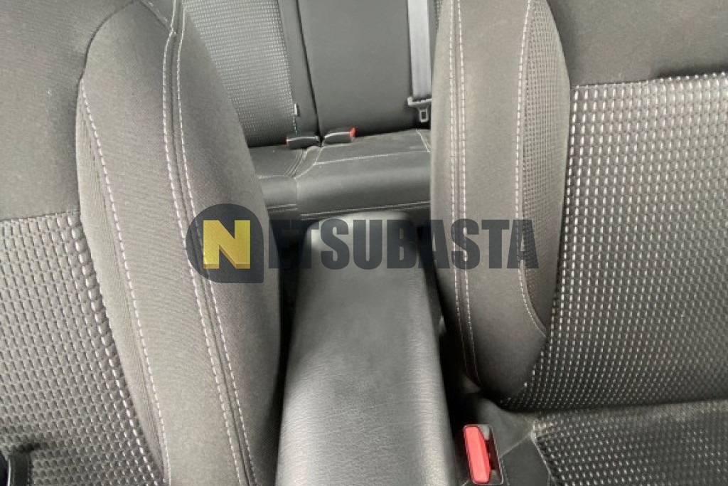 Peugeot 208 1.2 PureTech 2015
